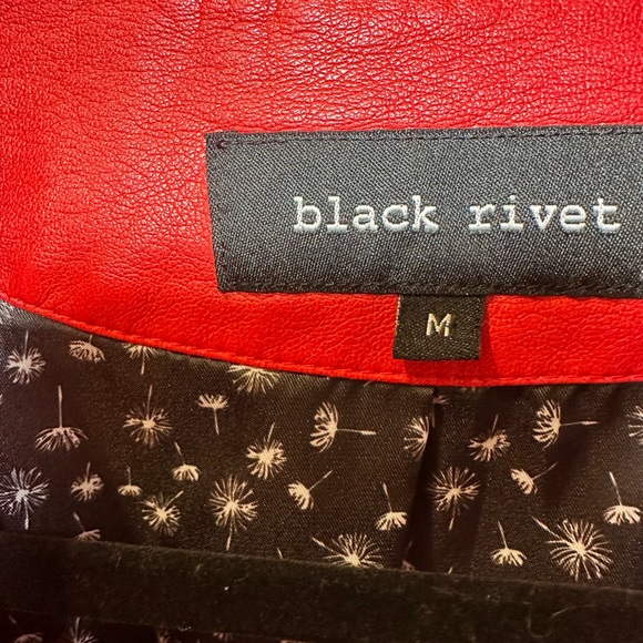 BLACK RIVET {Women's Red Faux Leather Blazer/Jacket. Size M - Picture 12 of 15